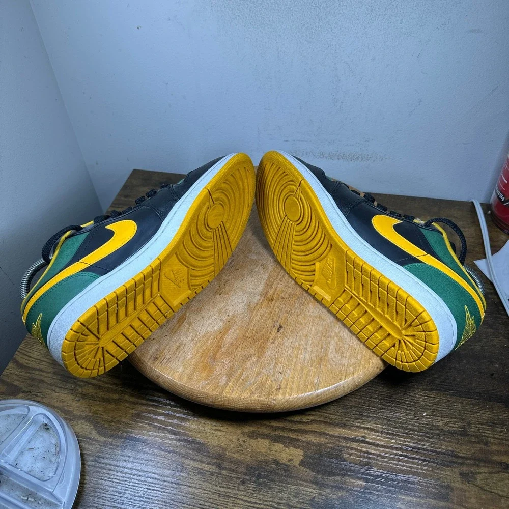 Jordan 1 Low Sonics Noble Green University Gold Black 553558-037 Mens Size 9_7